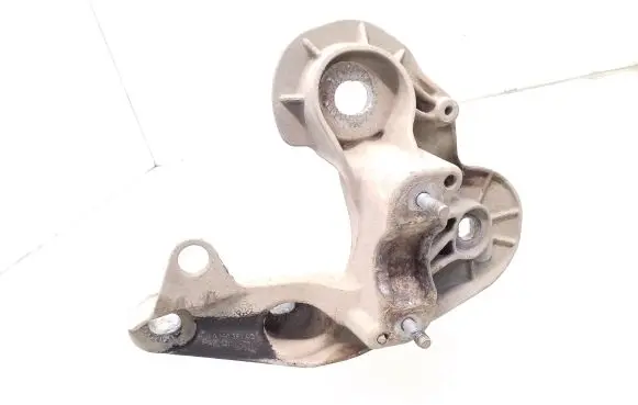 Audi A6 S6 C6 4F Engine mounting bracket 4F0199351AG