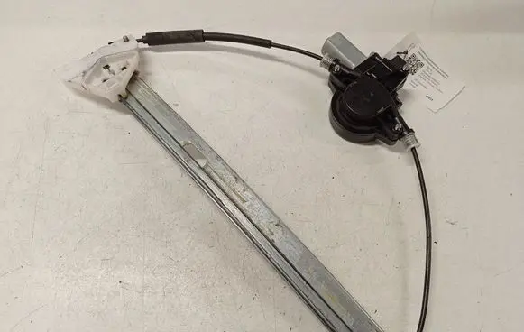 Mazda 6 Front door window regulator with motor D6515858X CM012030 GA558RP