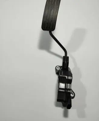 Subaru XV I Accelerator throttle pedal 36010FJ000 1988007940 02P01B00043