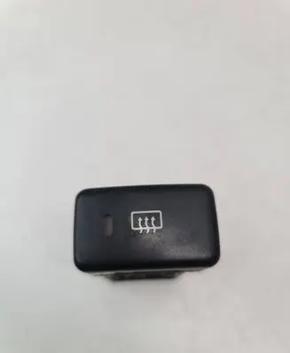Nissan Navara D22 Windscreen/window heater switch 06016