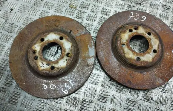 Mercedes-Benz C W203 Front brake disc