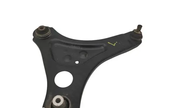 Renault Twingo III Front control arm