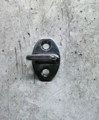 Volkswagen Touran I Front door lock loop/hook striker 3C0837033
