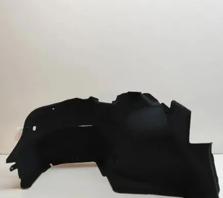 Trunk/boot side trim panel