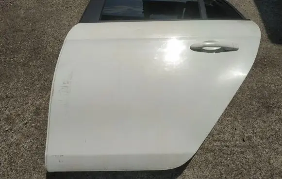 Fiat Bravo Rear door baltos