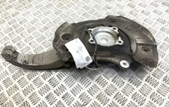 BMW 5 F10 F11 Front wheel hub 6775266 6853859