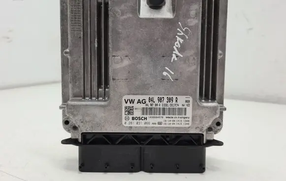Skoda Octavia Mk3 (5E) Engine control unit/module 04L907309R 0281031066