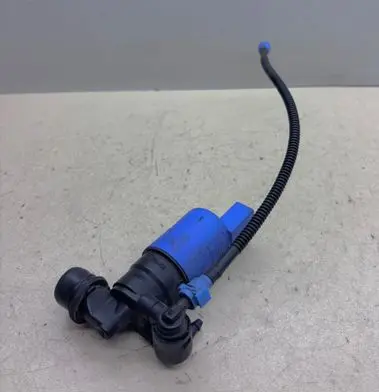 Ford C-MAX II Windscreen/windshield washer pump AV6113K082AA