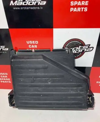 Opel Combo C Fuse box cover 13140089