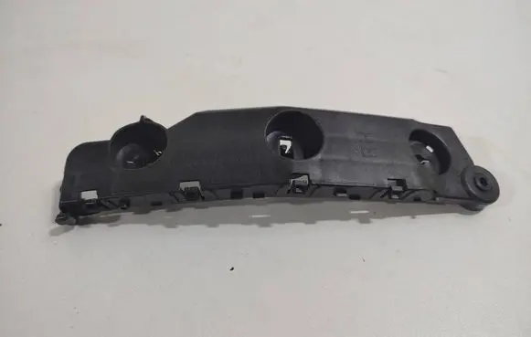 Nissan Rogue Front bumper mounting bracket 622226RR0A