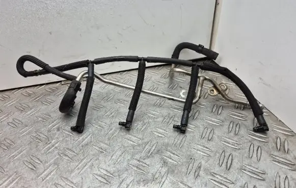 Skoda Octavia Mk2 (1Z) Fuel return line/hose 03L201360R