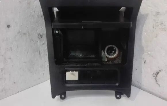 Volkswagen Jetta V Ashtray (front) 1K0857961