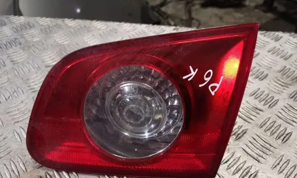 Volkswagen PASSAT B6 Tailgate rear/tail lights 27440204