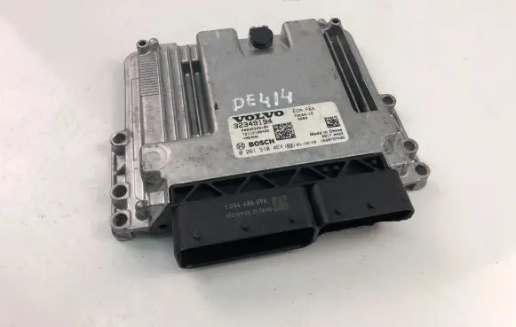 Volvo XC60 Engine control unit/module 32349194