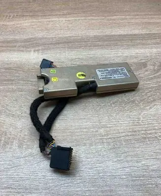 BMW 5 E39 Antenna control unit 6907046
