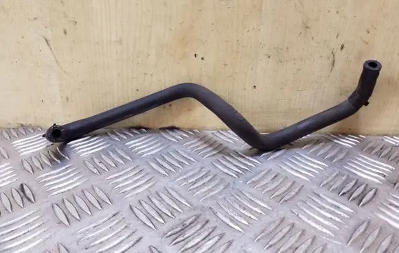 Volkswagen Transporter - Caravelle T5 Engine coolant pipe/hose 7H0121447M