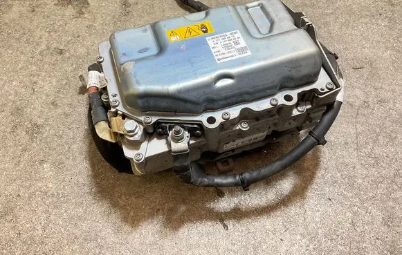 Mercedes-Benz CLA C118 X118 Voltage converter inverter A1779008815 A2C75650513 A1779064006