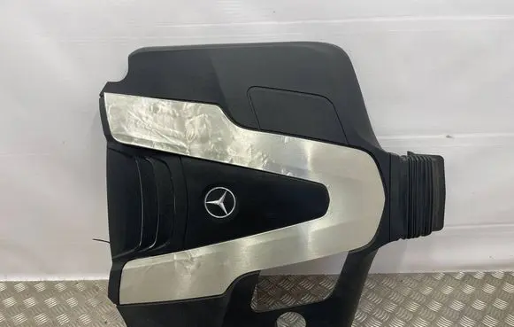 Mercedes-Benz E C207 W207 Engine cover (trim) A6420107367