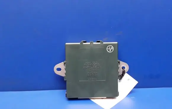 Lexus IS 220D-250-350 Parking PDC control unit/module 8967053040 1012380111