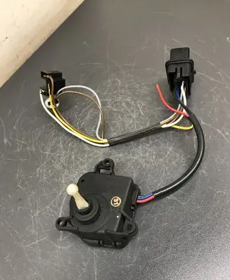 Seat Alhambra (Mk1) Headlight level adjustment motor 0307852312