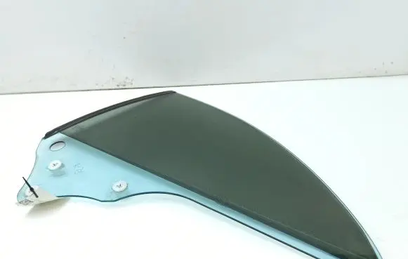 Mercedes-Benz CLK A209 C209 Rear side window