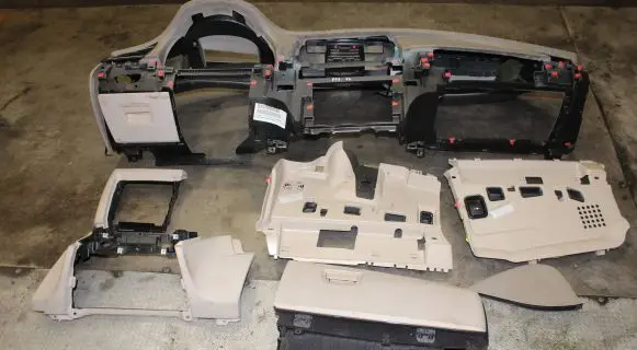 BMW 7 F01 F02 F03 F04 Dashboard 9173638 13B308BB02499