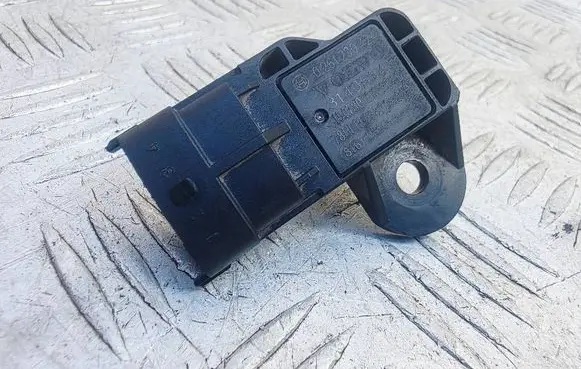 Volvo V70 Air pressure sensor 31405341
