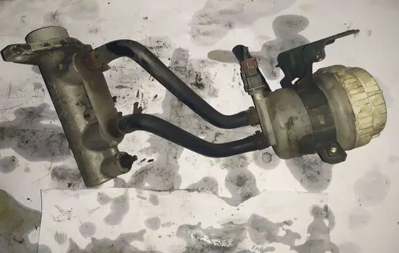 Mitsubishi Space Star Master brake cylinder