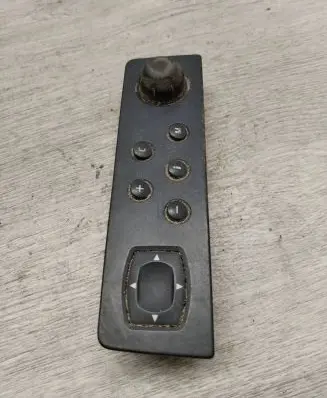 Other switches/knobs/shifts