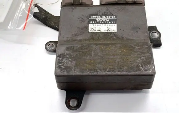 Toyota RAV 4 (XA20) Other control units/modules 8987120030