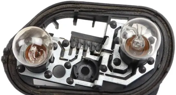 Seat Ibiza III (6L) Tail light bulb cover holder 6L6945257