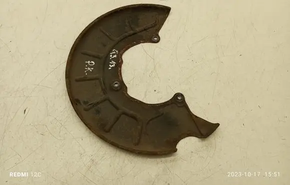 Audi Q3 8U Front brake disc dust cover plate 