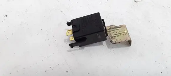 KIA Sorento Indicator relay 955503E000