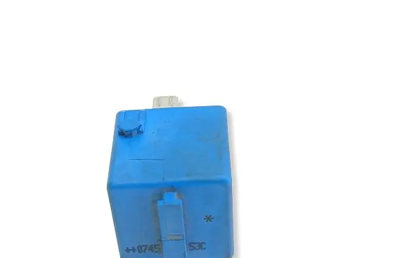 BMW 5 E39 Other relay 6915327 V23134K59X313