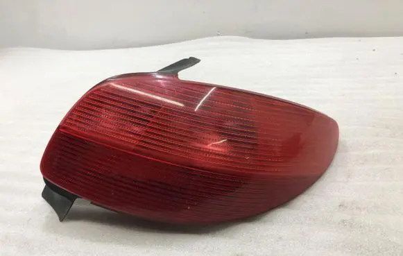 Peugeot 206 Rear/tail lights