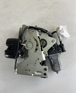 Jeep Grand Cherokee Tailgate/trunk/boot lock/catch/latch AY1638000120 D7661372B