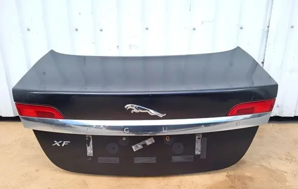 Jaguar XF Tailgate/trunk/boot lid