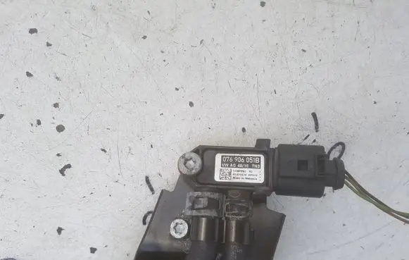 Volkswagen Jetta VI Exhaust gas temperature sensor 5C6880741A