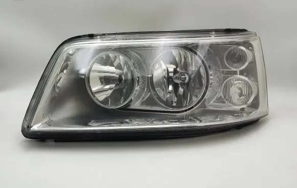 Volkswagen Multivan T5 Headlight/headlamp 7H1941015T 0301195201