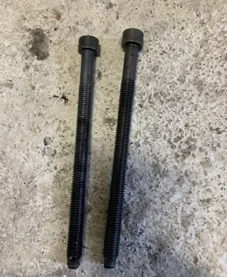 Skoda Octavia Mk2 (1Z) Cylinder head bolts 