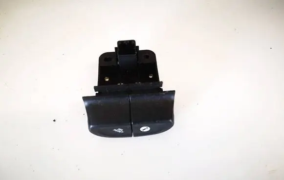 Honda Accord Steering wheel buttons/switches e06158