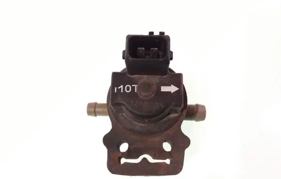 Mercedes-Benz CLK A208 C208 Turbo solenoid valve 0004701693