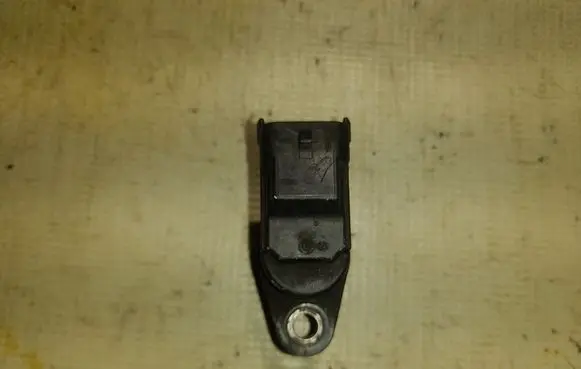 Volvo XC60 Valve oil control 8658726