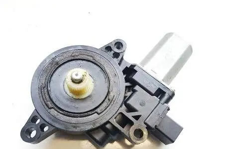 Mazda 6 Front door window regulator motor D6515858X