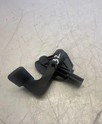 Audi A4 S4 B6 8E 8H Engine bonnet (hood) release handle 8E1823533B