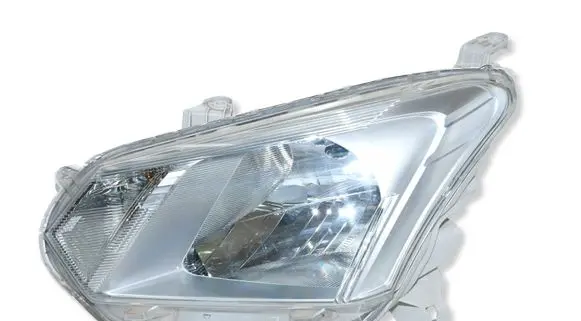 Isuzu D-Max Headlight/headlamp 