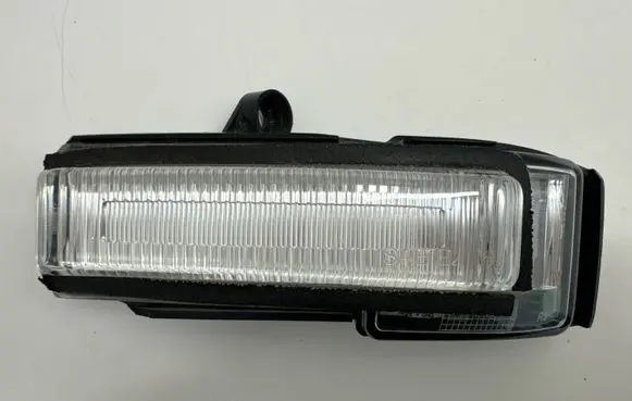 Ford F150 Mirror indicator light FL3413B381A GL7413B381A D665Y