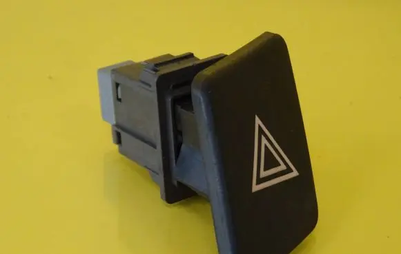 Toyota Yaris Hazard light switch 84332-0D010 843320D010