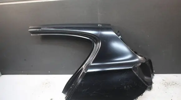 BMW 1 F20 F21 Fender mounting bracket