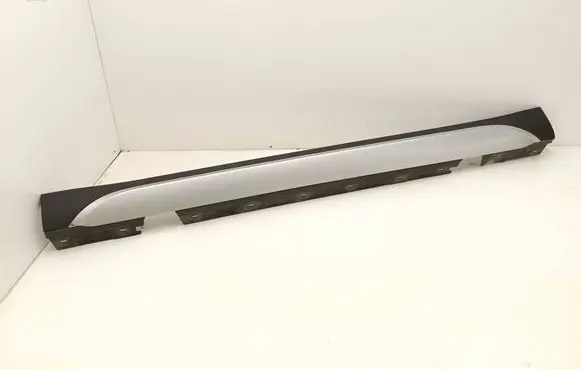 BMW X1 E84 Sill 2990599